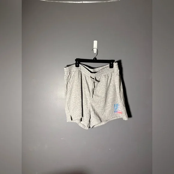 Adidas Grey Multi Sport USA Shorts Womens Size Large In 3X - Picture 2 of 6